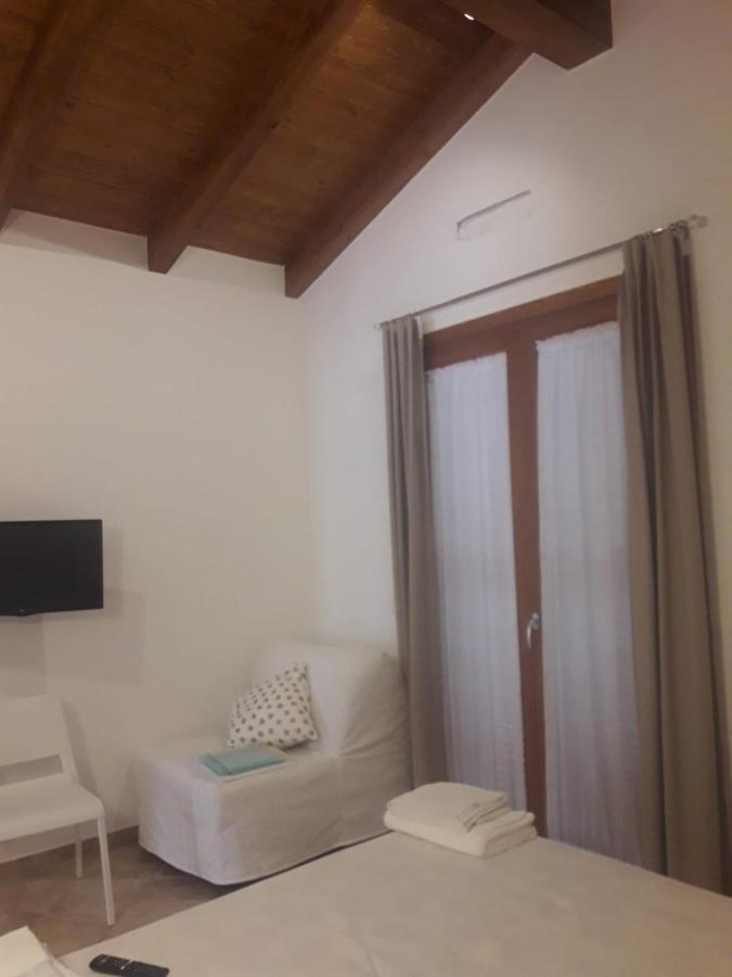 Magnolia Rooms Civitavecchia Εξωτερικό φωτογραφία