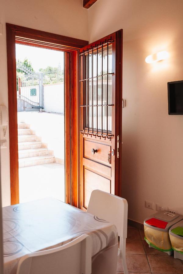 Magnolia Rooms Civitavecchia Εξωτερικό φωτογραφία